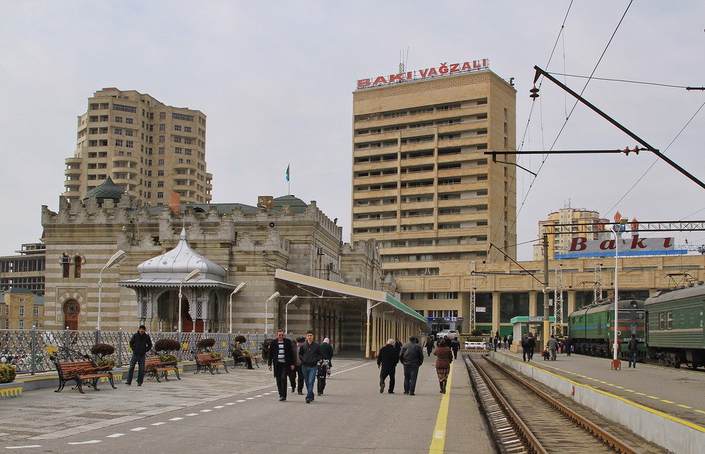 Железнодорожный вокзал Баку