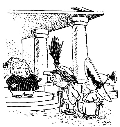 Черно-белое фото. Трое коротышек стоят у колон, у одного в руке метла.